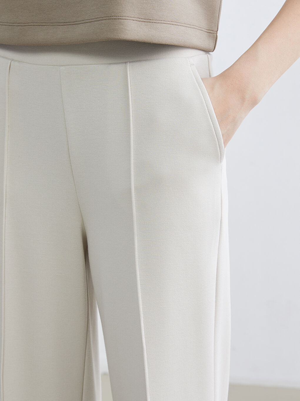 Женские широкие спортивные штаны с эластичным поясом-2