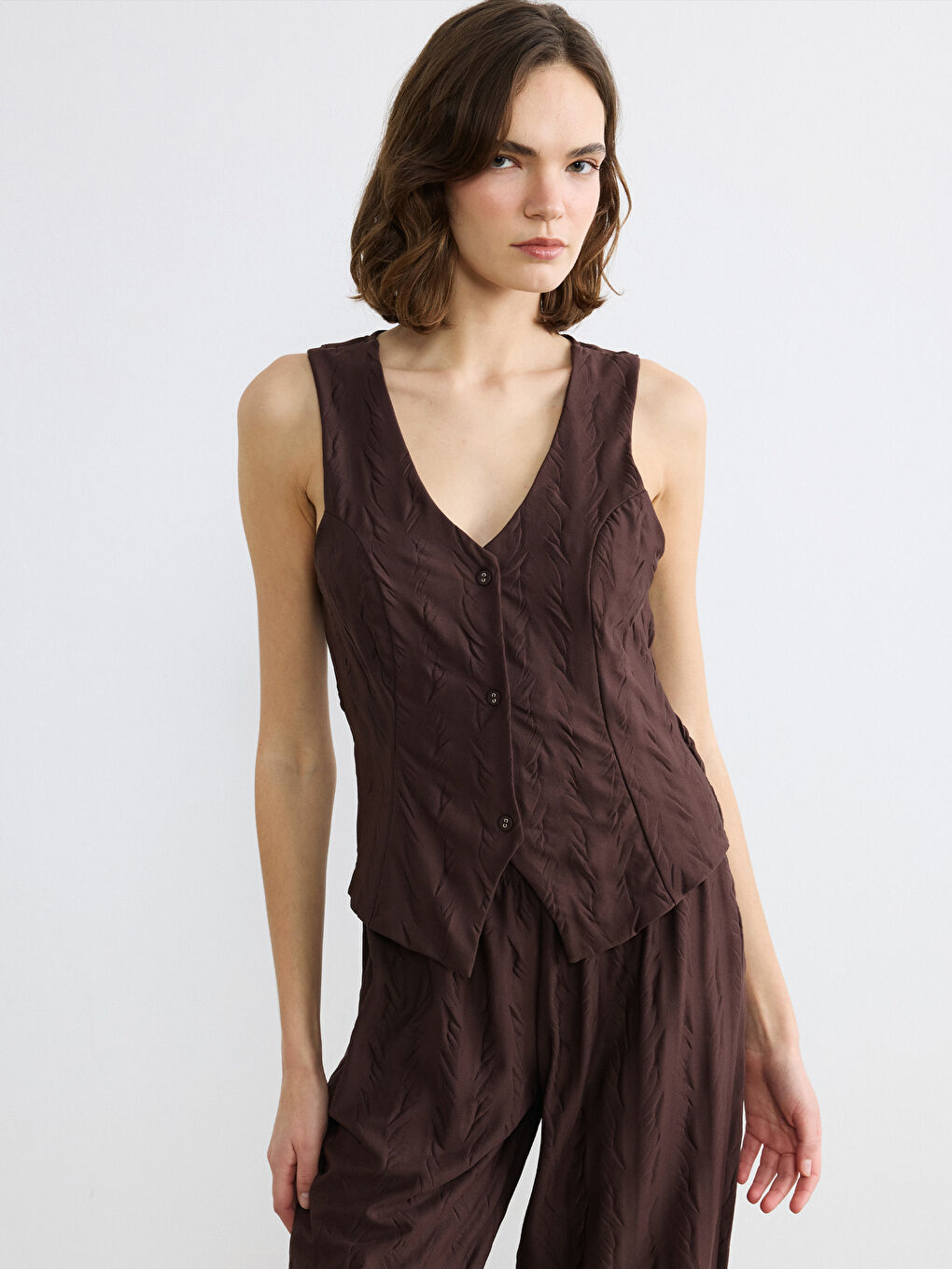 Kahverengi V Yaka Dokulu Kadın Pijama Takım