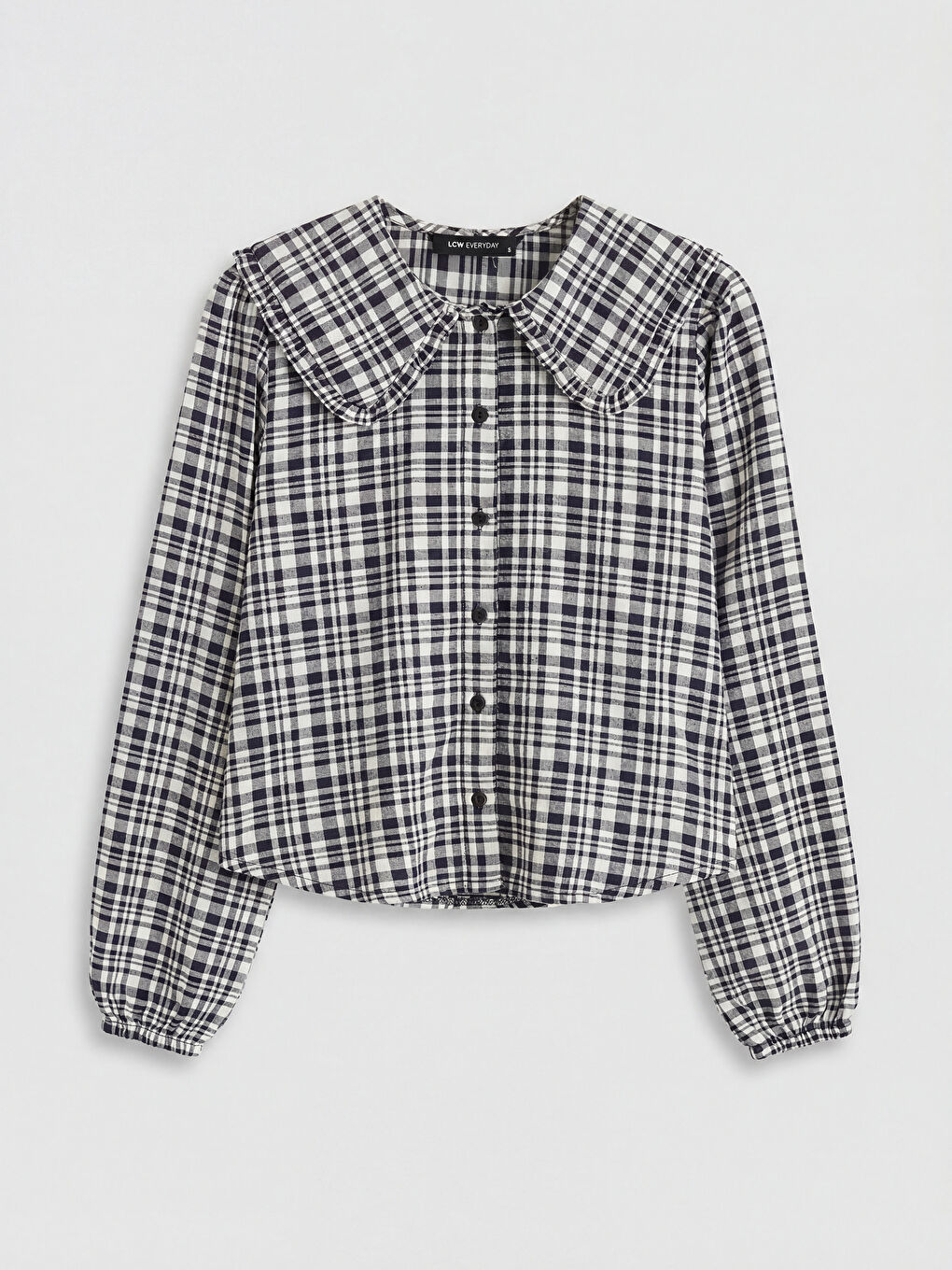 قميص نسائي بنقشة مربعات بياقة بيتر بان