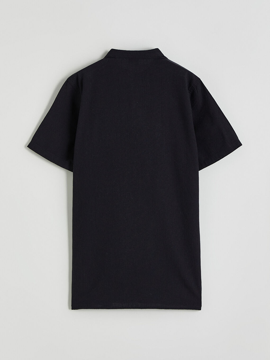 Siyah Hakim Yaka Basic Erkek Çocuk Gömlek-2