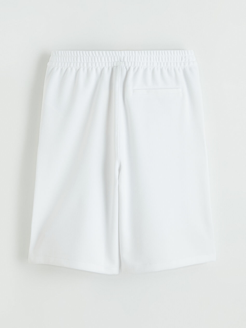 شورت أبيض ولد-3