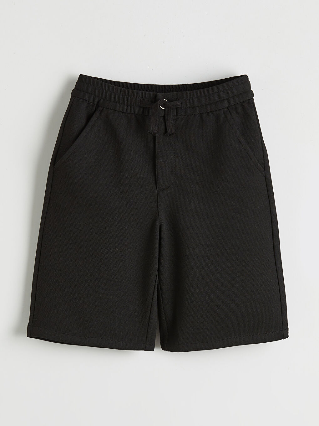 Siyah Beli Lastikli Erkek Çocuk Şort