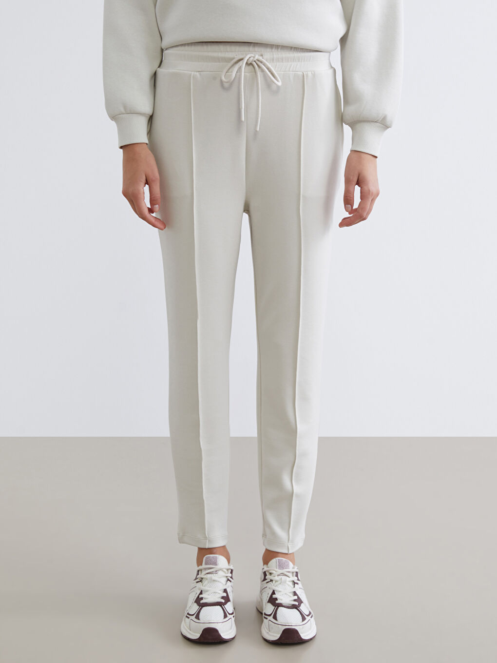 Soft Touch Women's Sweatpants with Elastic Waist-1