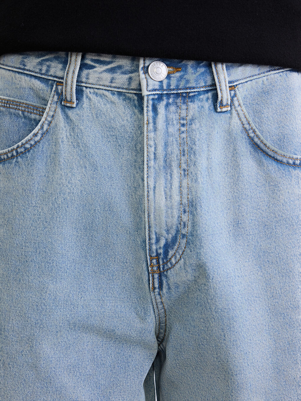 Man INDIGO Denim Shorts-2