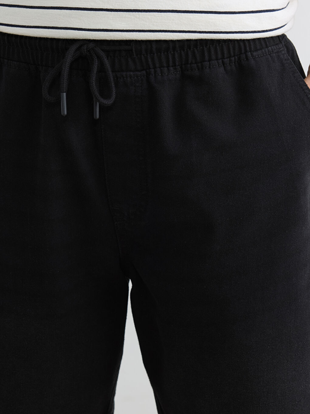 Man BLACK Denim Shorts-2