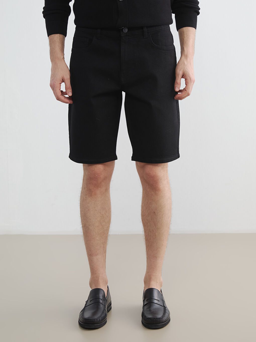 Slim Fit Men's Denim Shorts-1