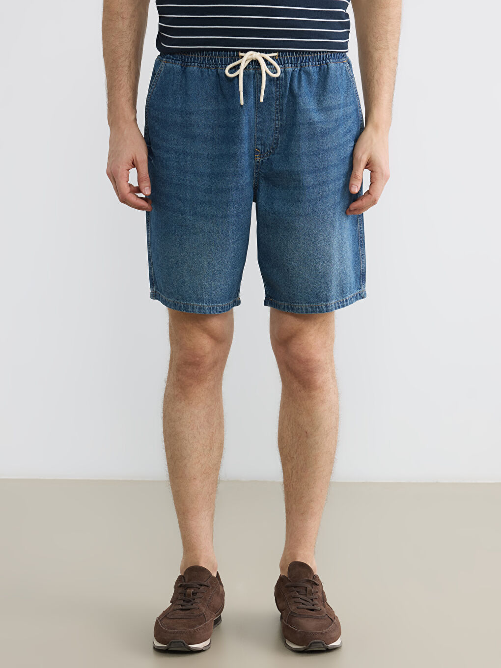Man INDIGO Denim Shorts-1