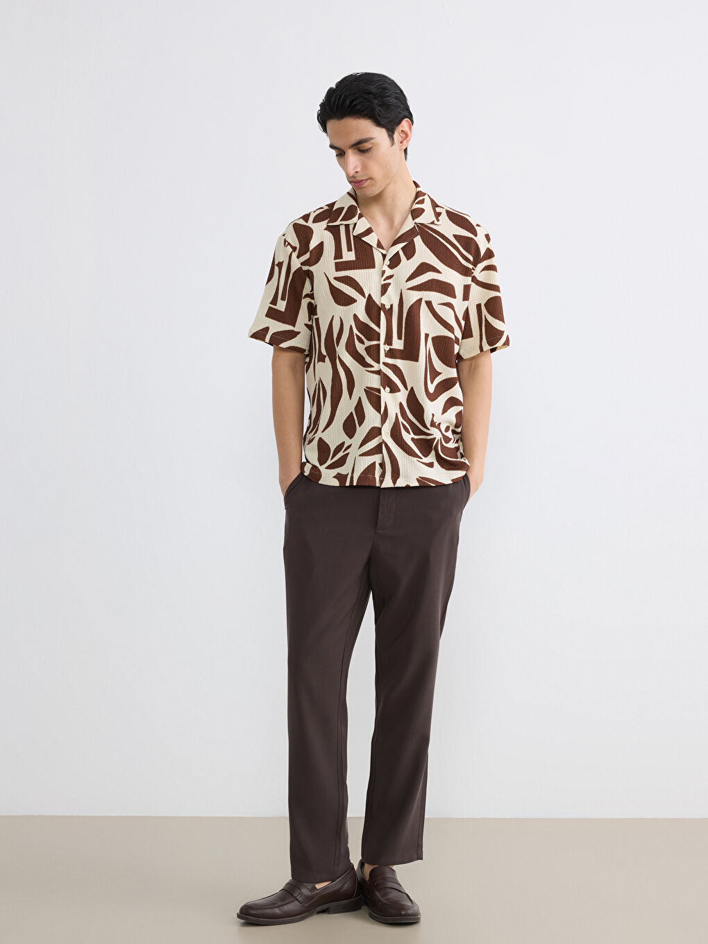 Chemise imprimée homme coupe régulière-1