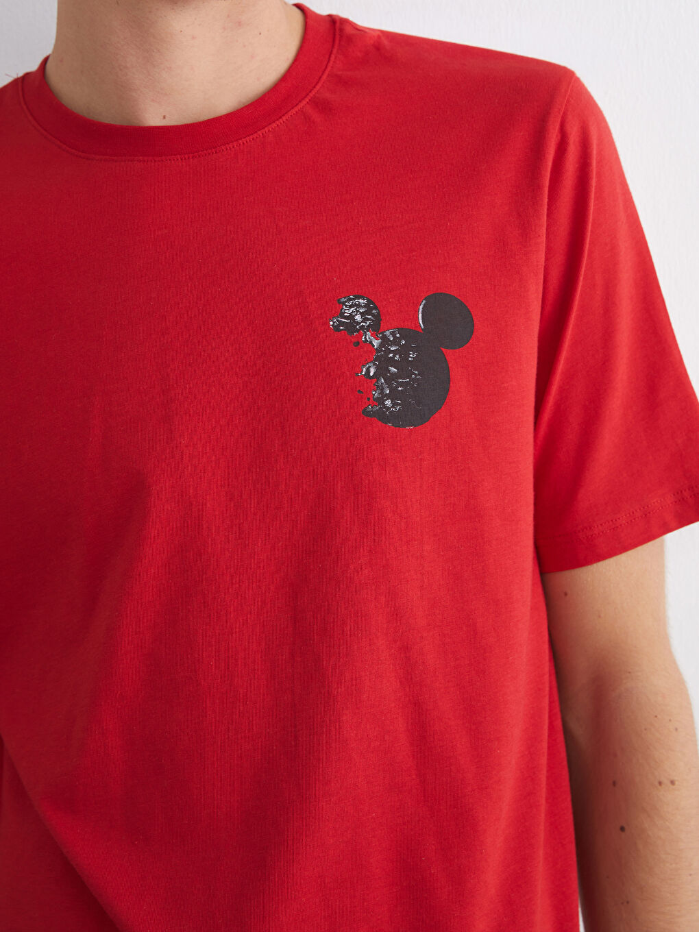 Kırmızı Mickey Mouse Baskılı Kısa Kollu Erkek Tişört-2