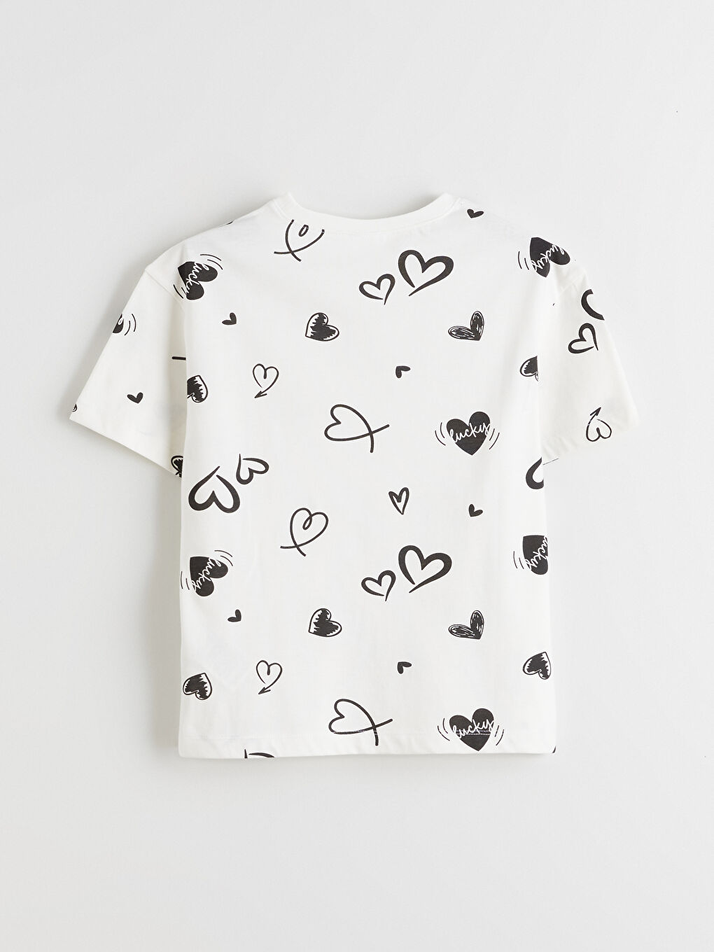 طقم بيجامة قصيرة للبنات بياقة دائرية-3