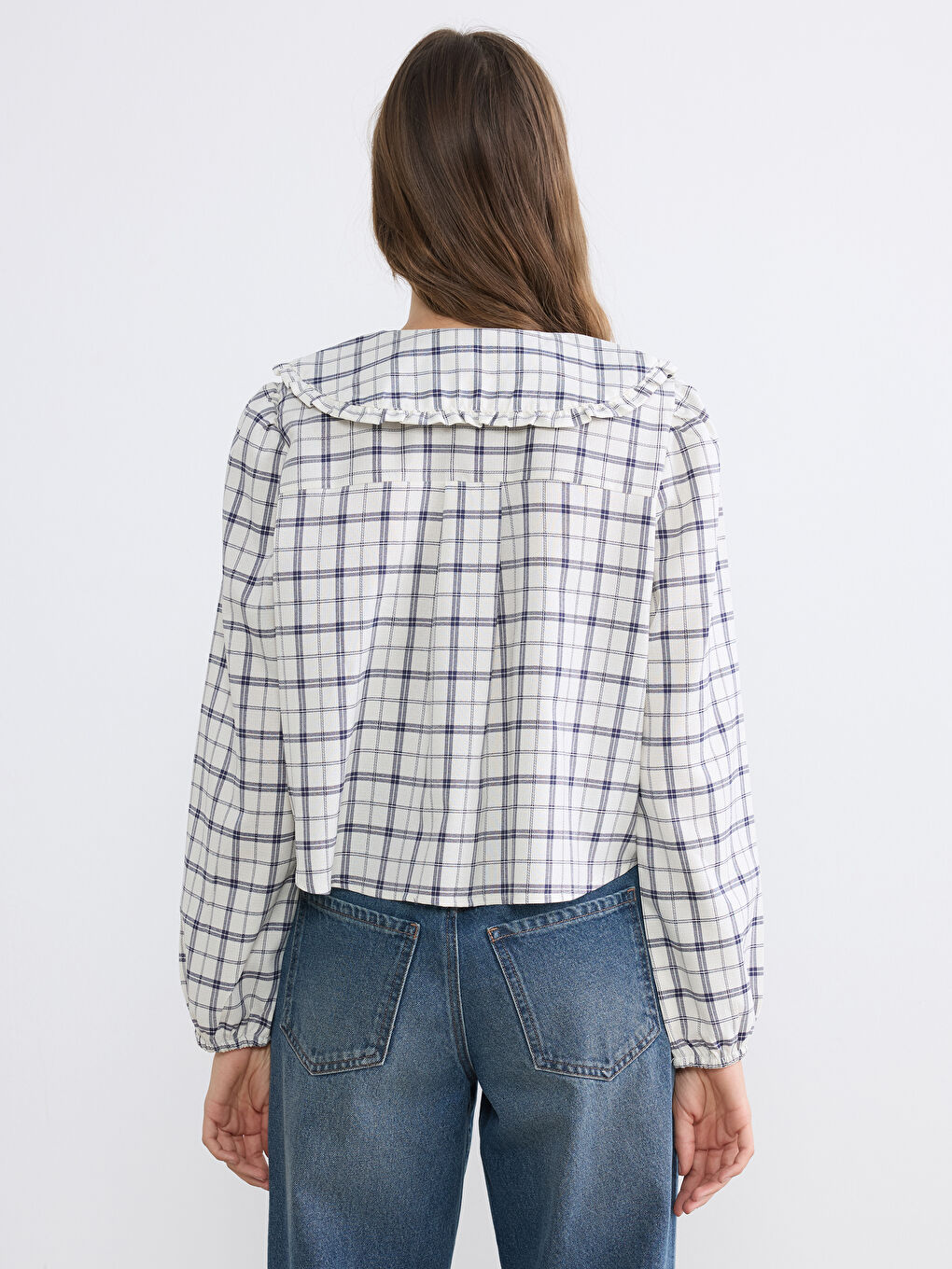 Chemise à carreaux pour femme à col Claudine-3