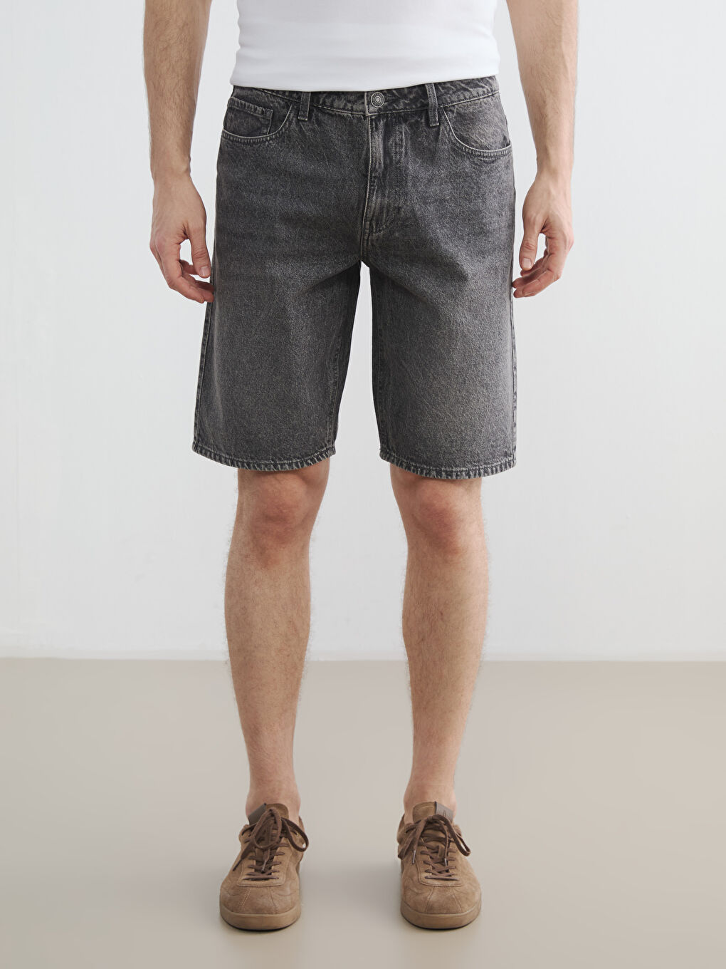 Pantaloni scurți din denim GRI Bărbat-1