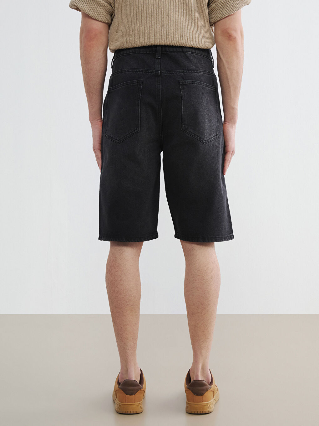 Мъжки дънкови къси панталони с редовна кройка-3