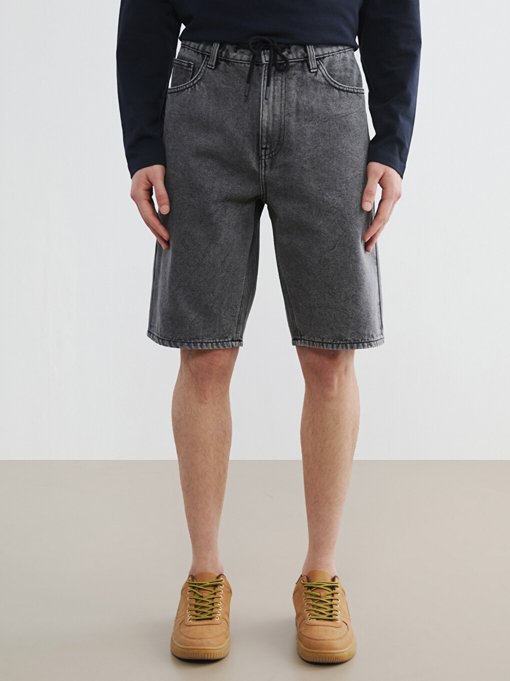 Pantaloni Scurți Jean Regular Fit Bărbați-1