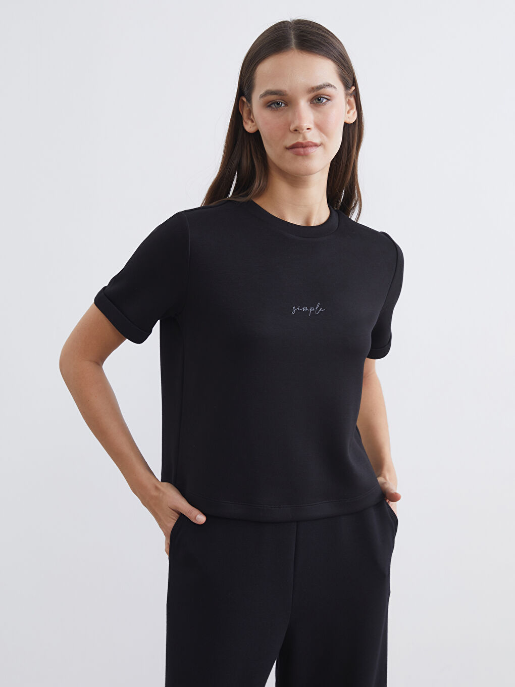 Woman BLACK T-Shirt
