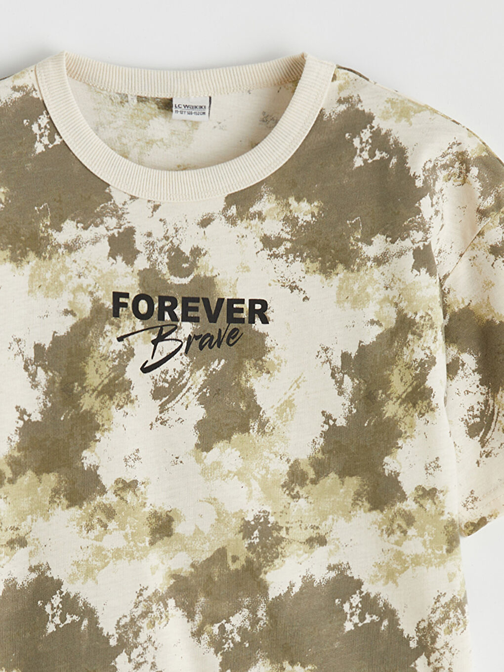 Haki Bisiklet Yaka Batik Desenli Erkek Çocuk Tişört-2