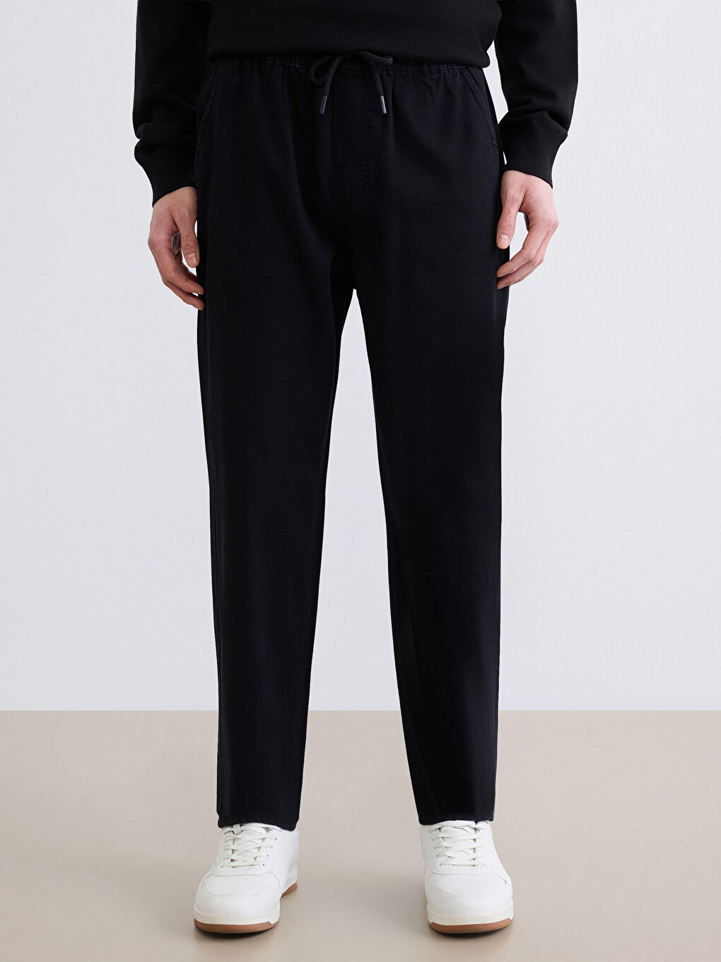 ფართო ჭრილის მამაკაცის ჯინსი-1