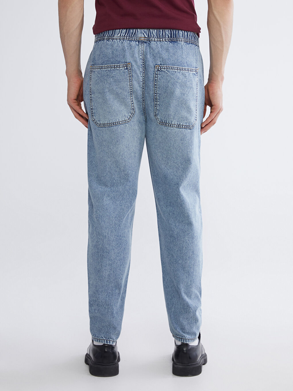 Loose Fit Men's Jeans-3