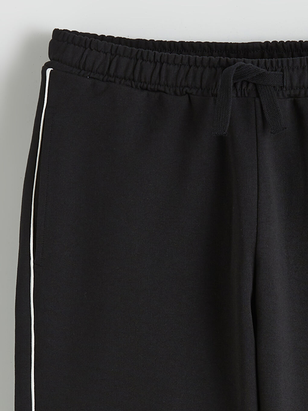 Ensemble T-shirt et Short Imprimé Col Rond Garçon-5