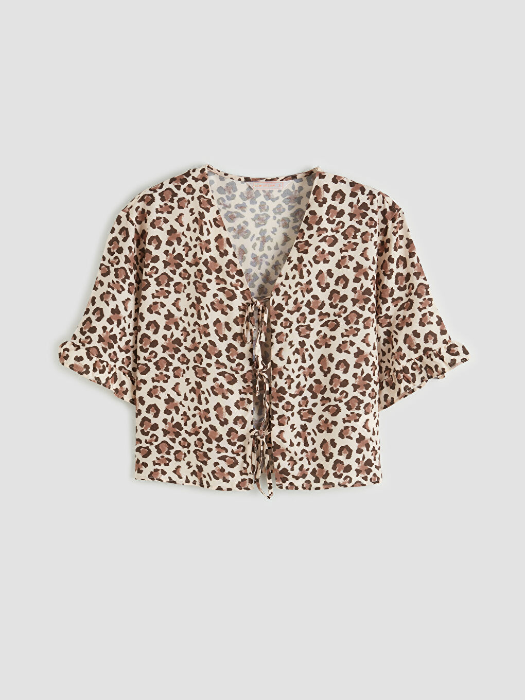 Ekru V Yaka Leopar Desenli Kadın Pijama Takımı-1