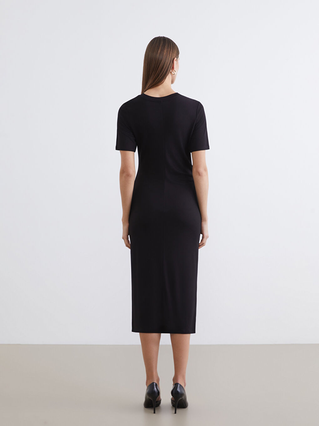 Žena CRNA Haljina-3