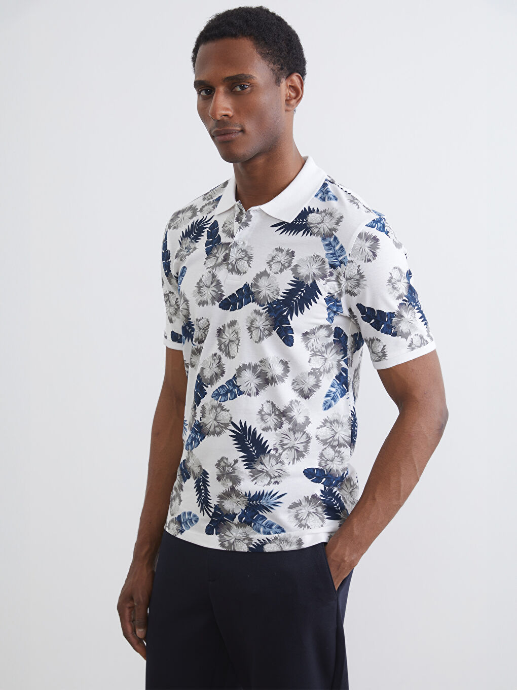 Muška majica sa polo kragnom i uzorkom od pike tkanine