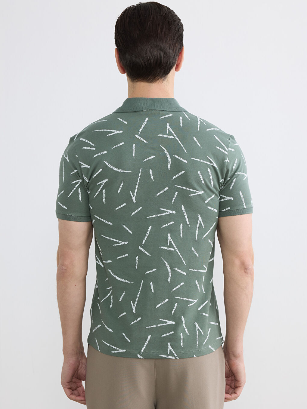 პოლო საყელო გამხდარი მამაკაცის მაისური-3