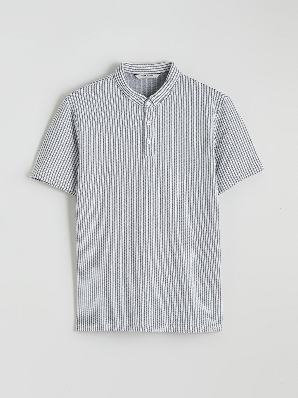 Siyah Hakim Yaka Çizgili Erkek Tişört-4