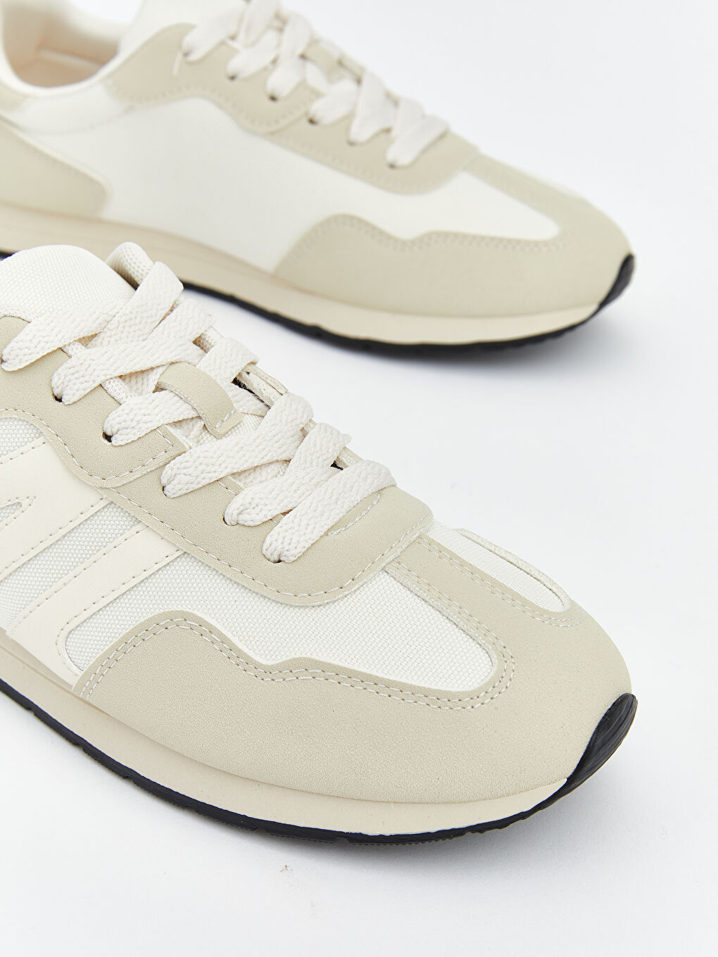 Lace-Up Men's Sneakers-2