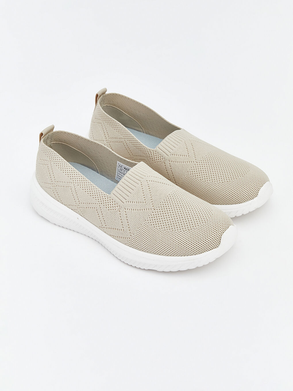 Detailed Women's Sports Shoe