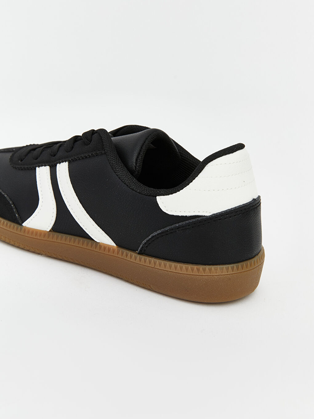 Siyah Bağcıklı Kadın Spor Ayakkabı-3