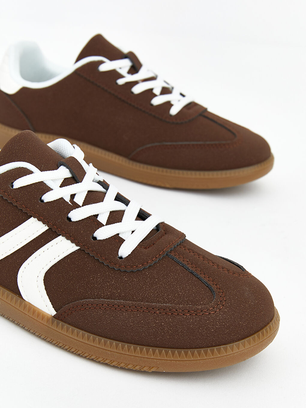 Ženske sportske patike sa pertlama-2