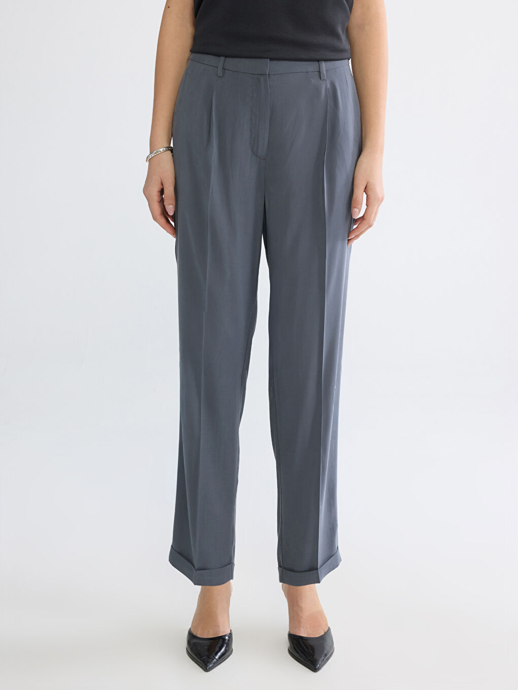 Pantaloni țigareta din material plisat cu talie înaltă pentru femei-1