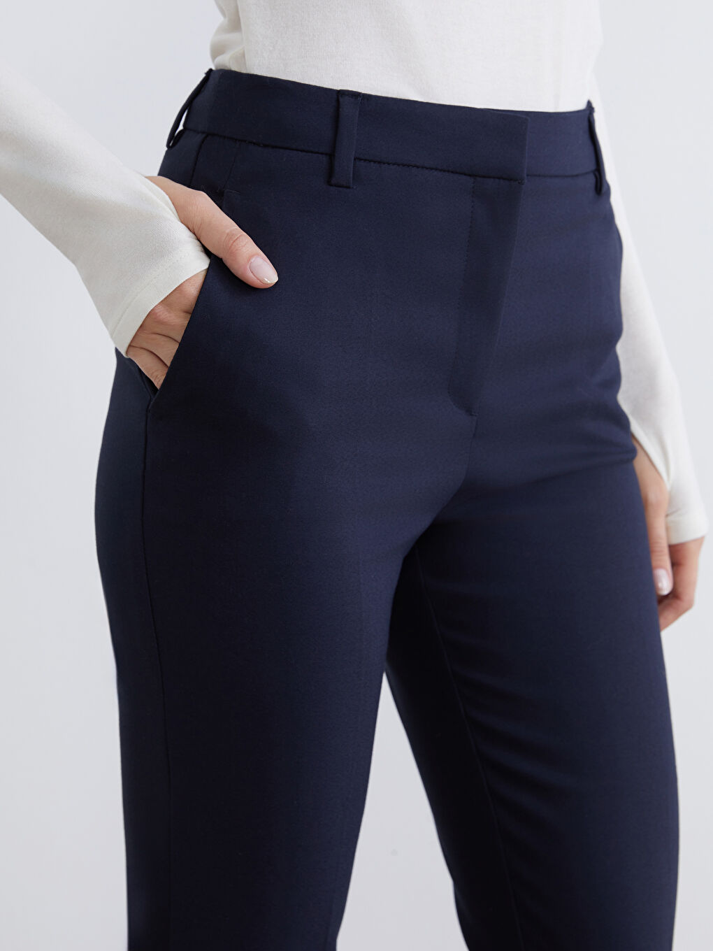 High-Waisted Women's Cigarette Trousers-2