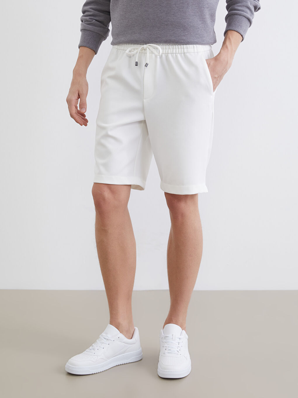 Man ECRU Shorts-1