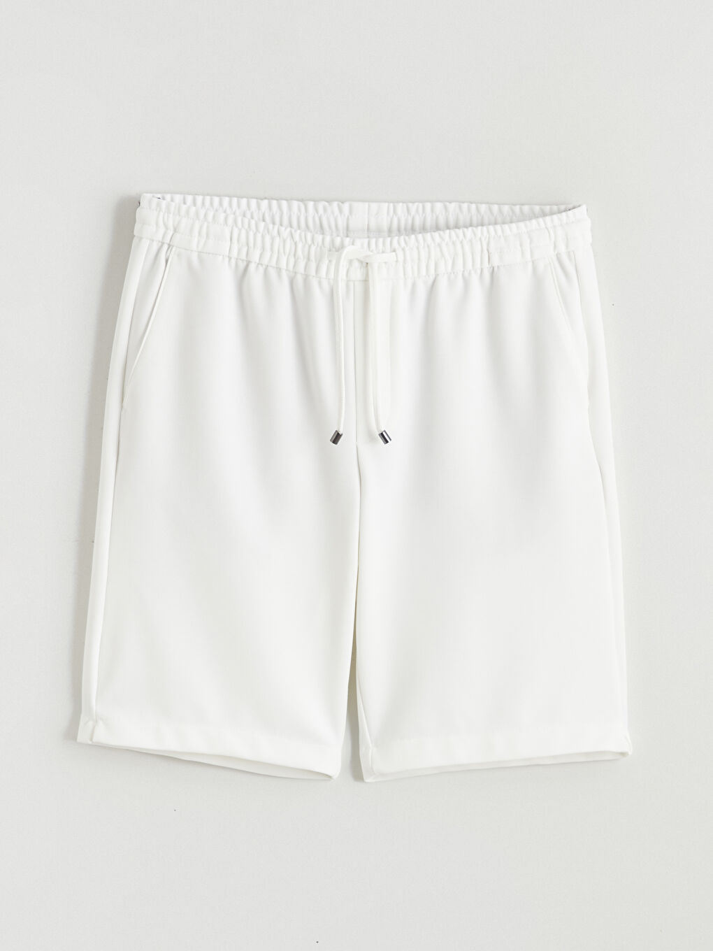 Ekru Standart Kalıp Erkek Şort