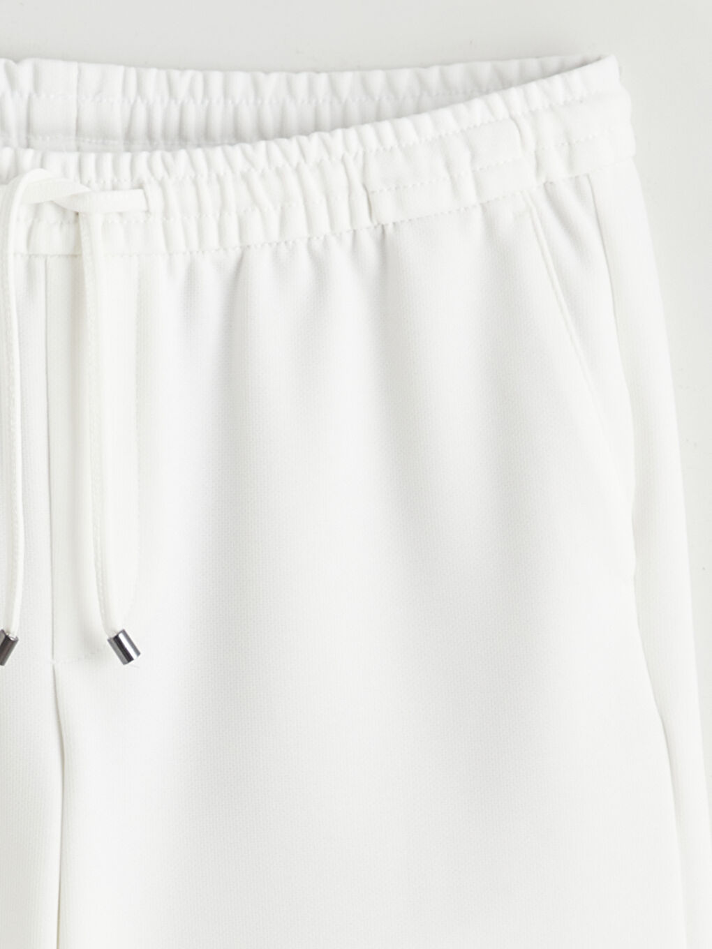 Ekru Standart Kalıp Erkek Şort-1