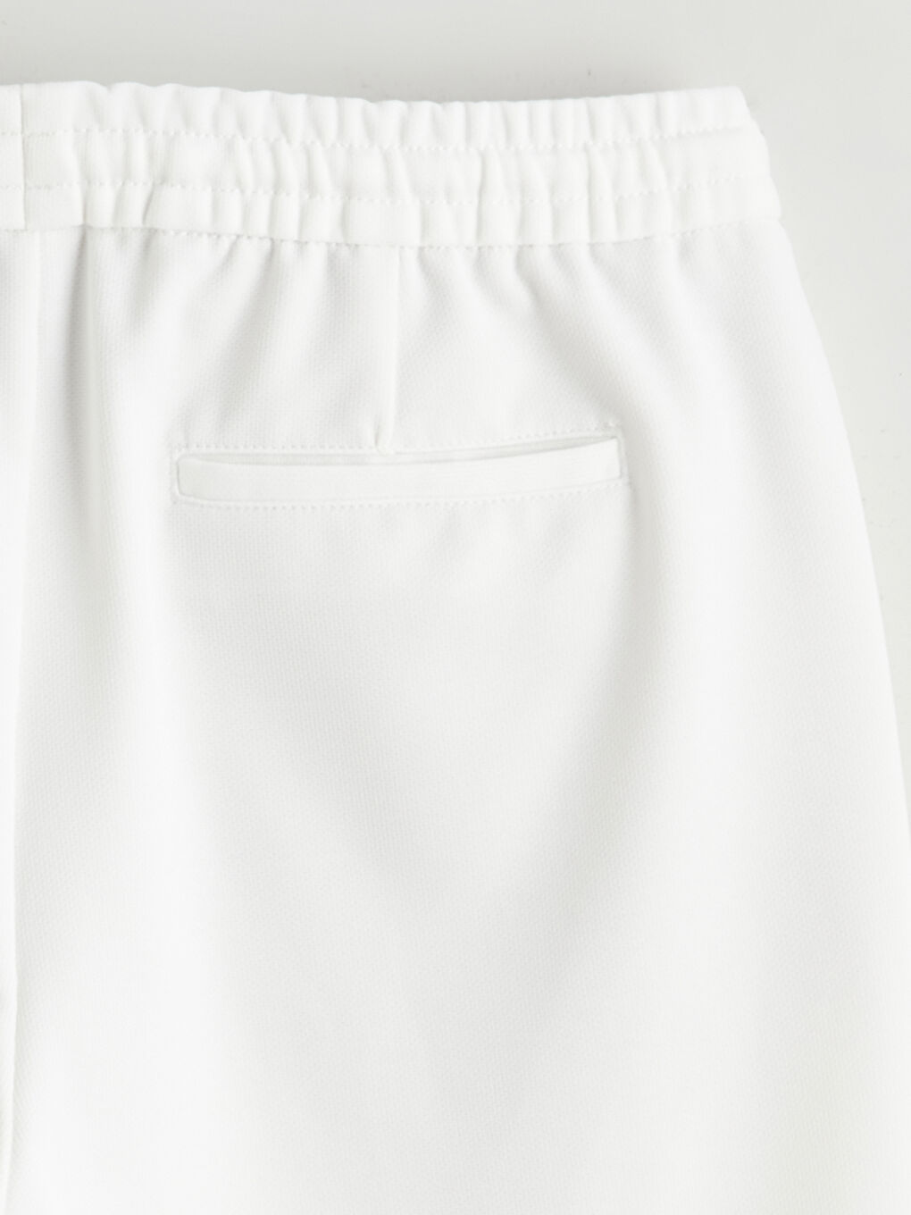 Ekru Standart Kalıp Erkek Şort-2