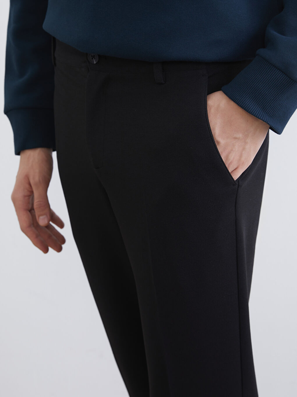 Man BLACK Trousers-2
