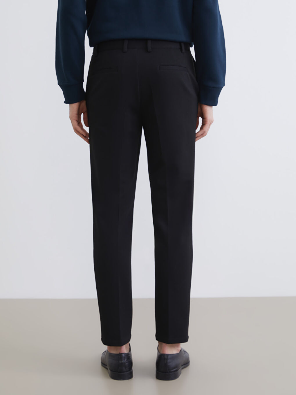Man BLACK Trousers-3