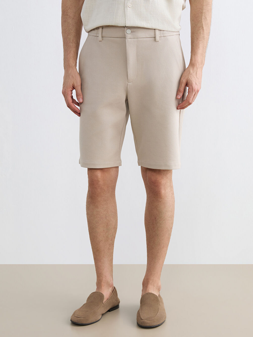 Bej Standart Kalıp Erkek Şort-1