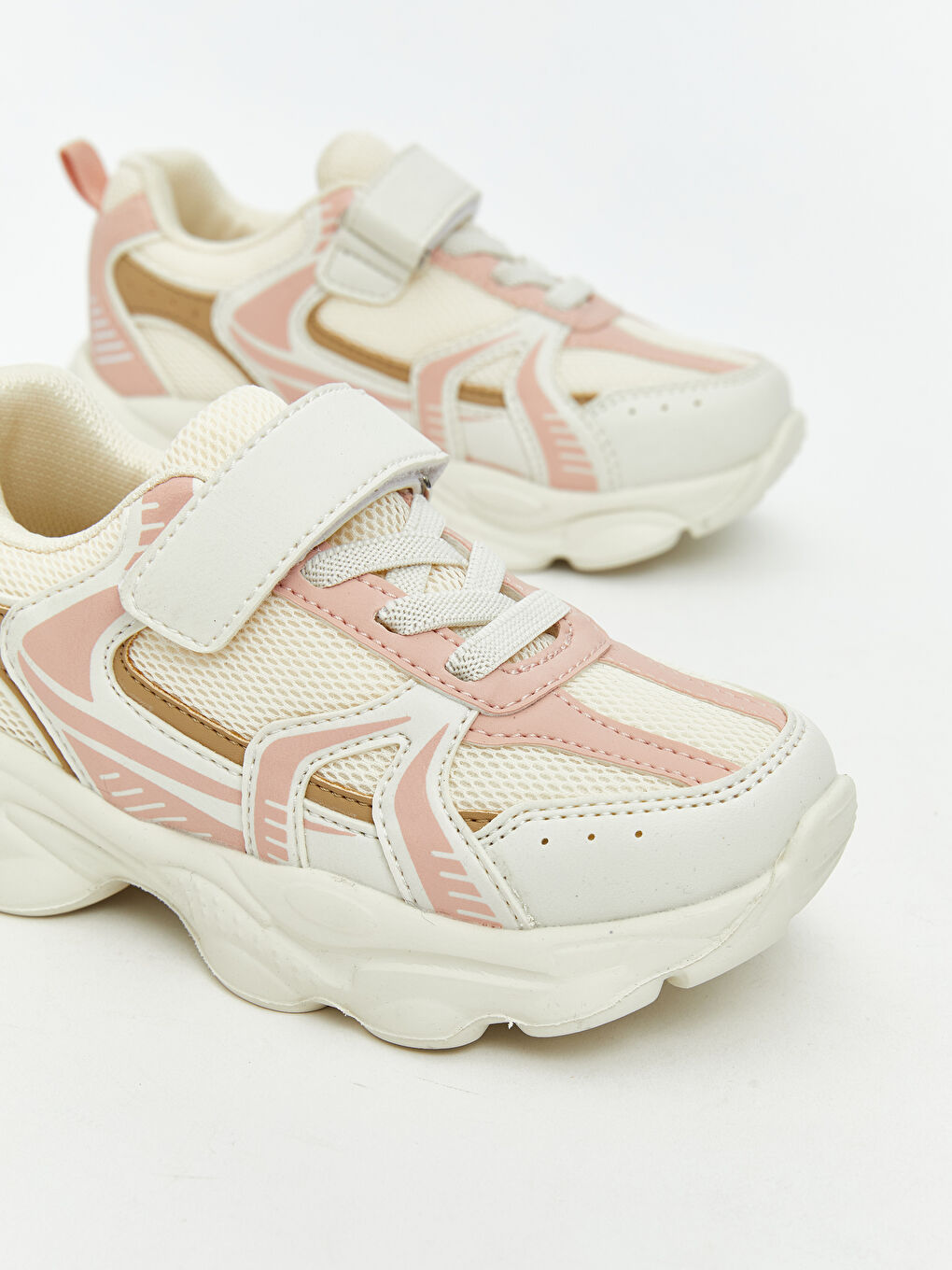 Bej Bağcık ve Cırt Cırtlı Kız Çocuk Spor Ayakkabı-2