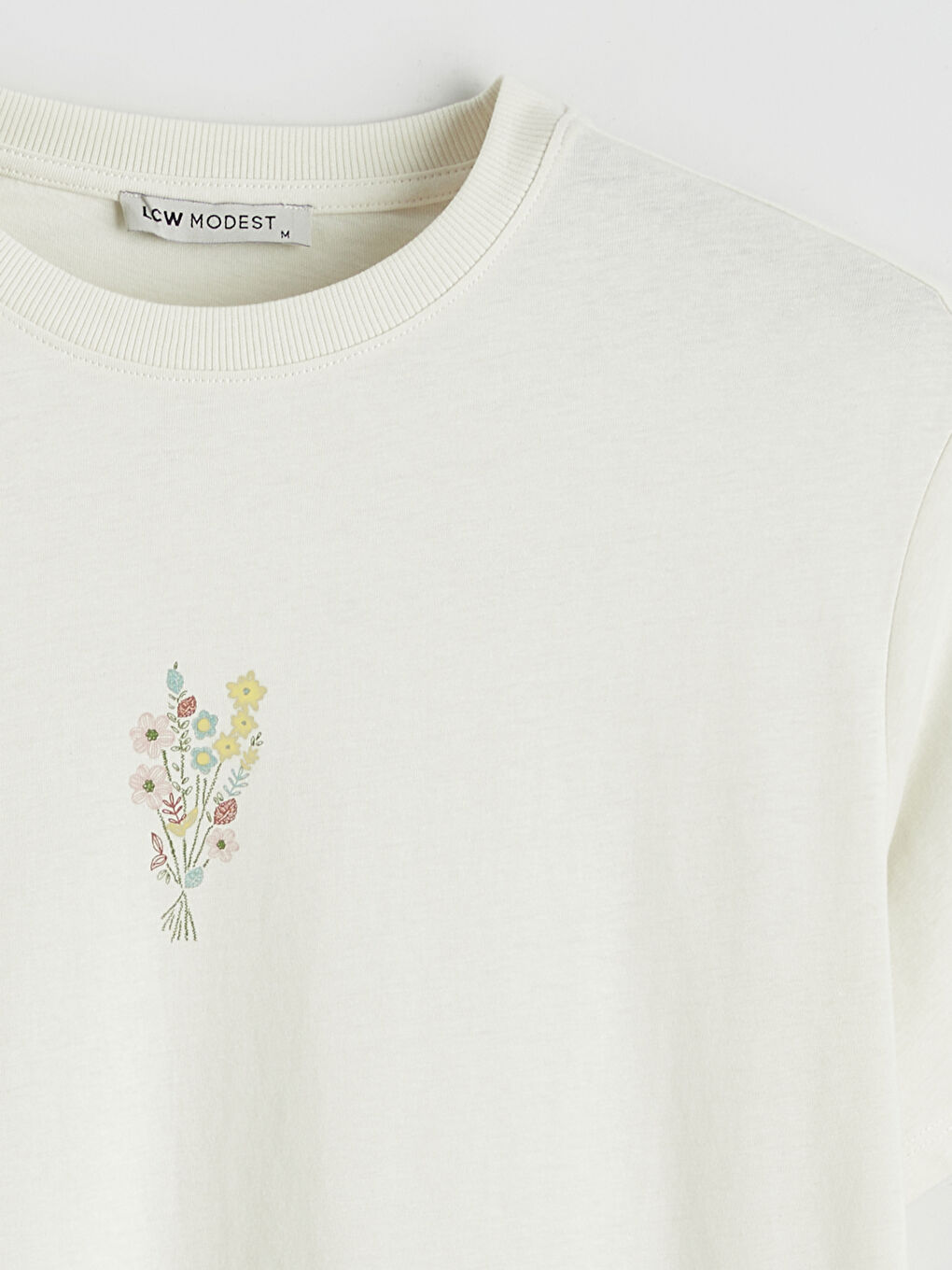 Floral crew neck tee.-5