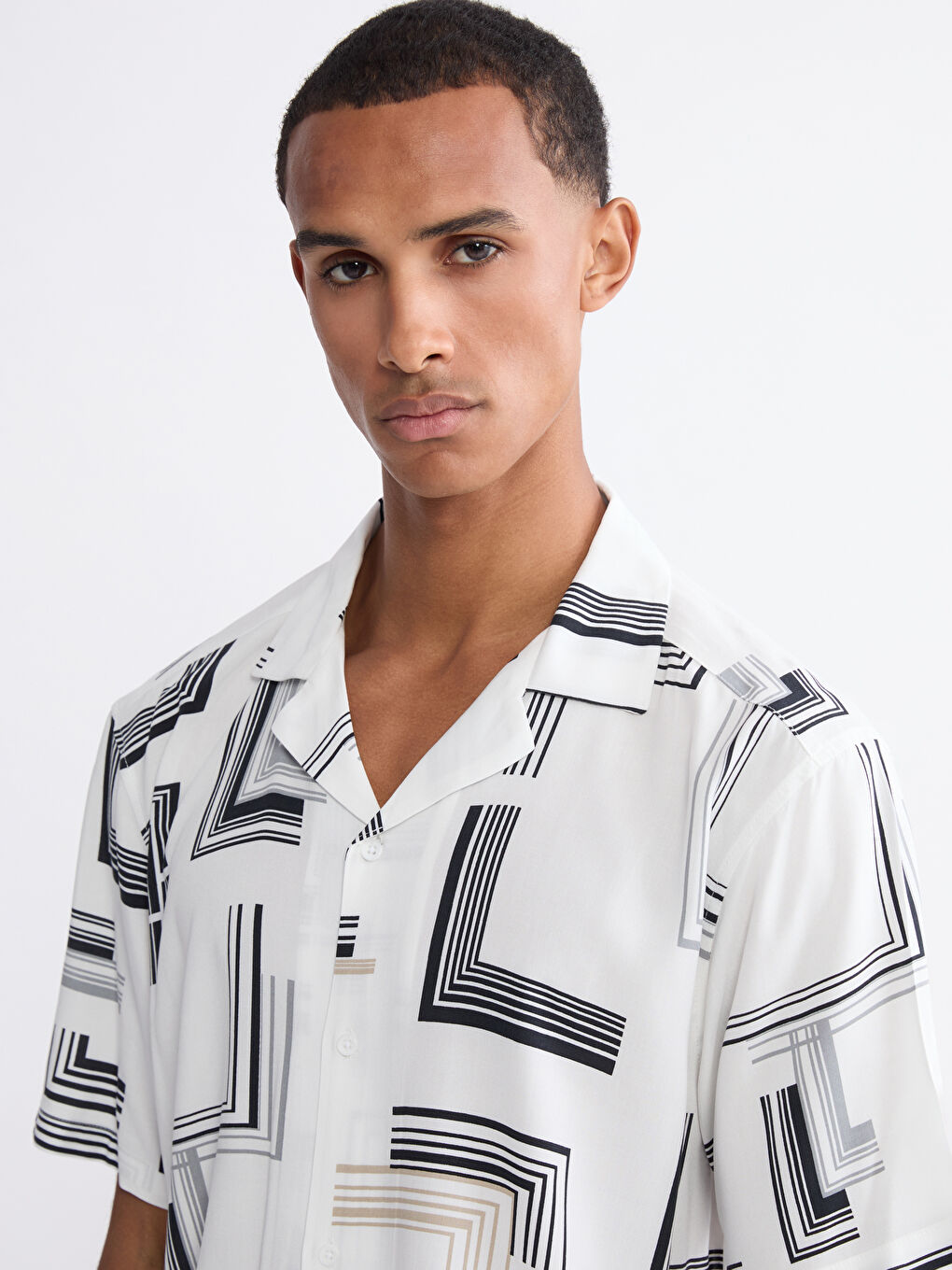Regular Fit Printed Viscose Men's Shirt-2