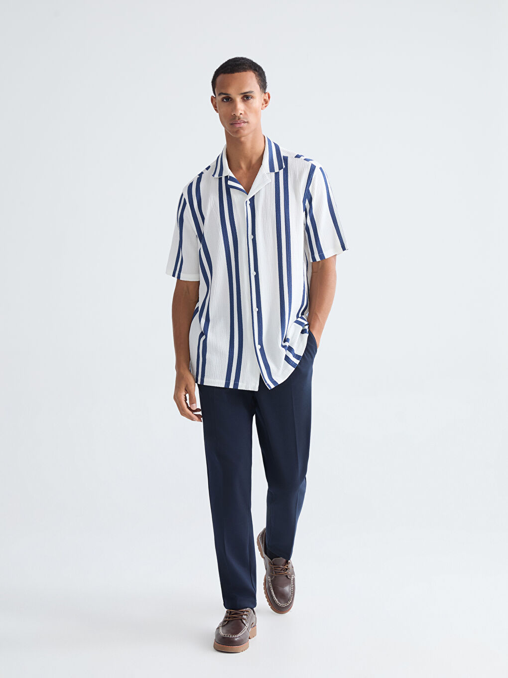 Men's Regular Fit Resort Collar Shirt-1