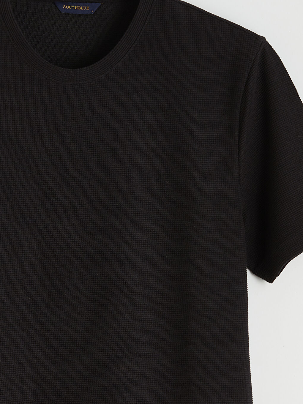 Siyah Bisiklet Yaka Erkek Dokulu Tişört-5