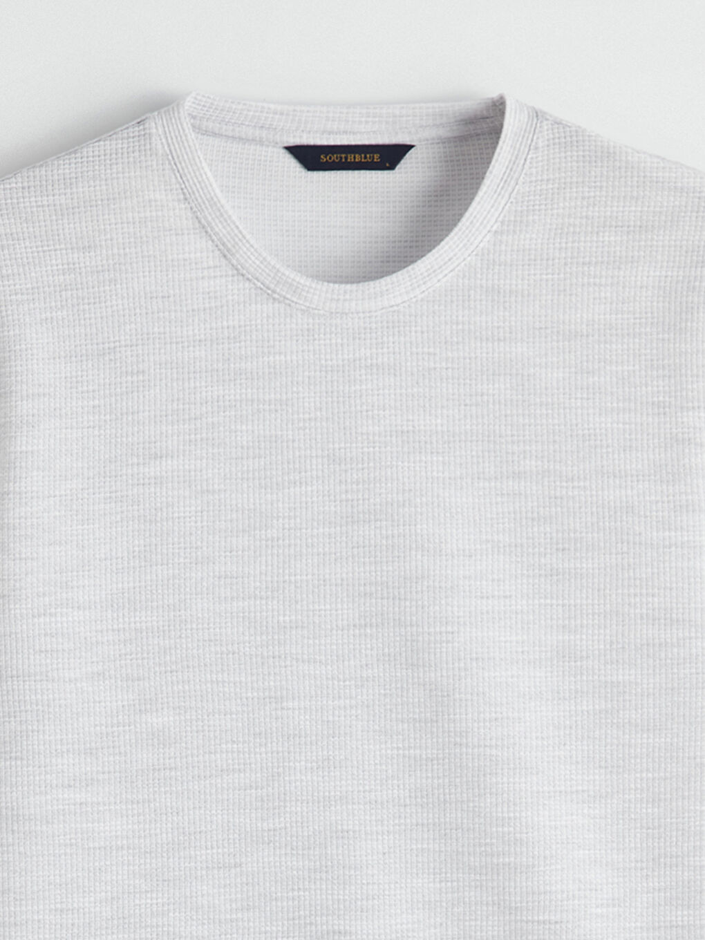 تيشيرت رجالي برقبة دائرية وقماش مُجعد-5