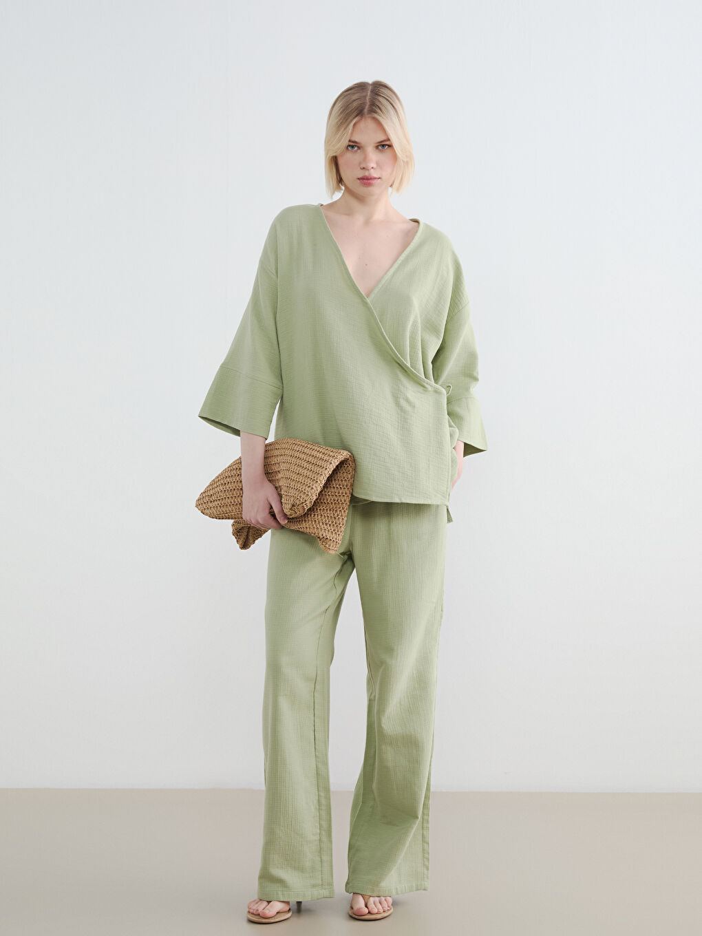 Woman GREEN Kimono-1