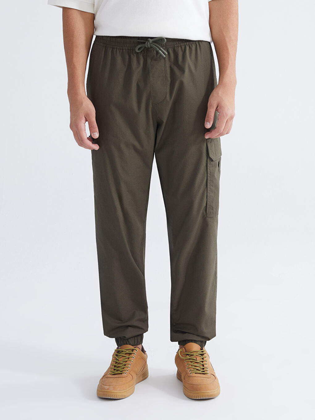 Мужчины Хаки Брюки карго-1