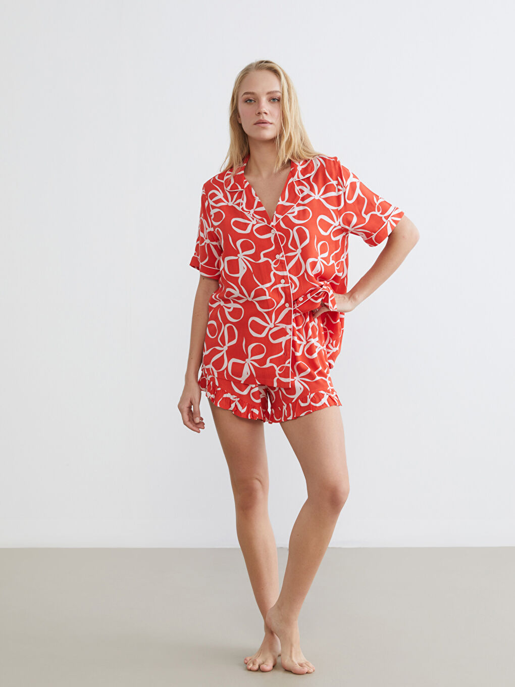 Shirt Collar Bow Detailed Women's Shorts Pajama Set-1